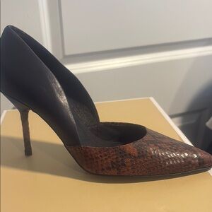 NWOT Free People Black and Brown Textured Heels